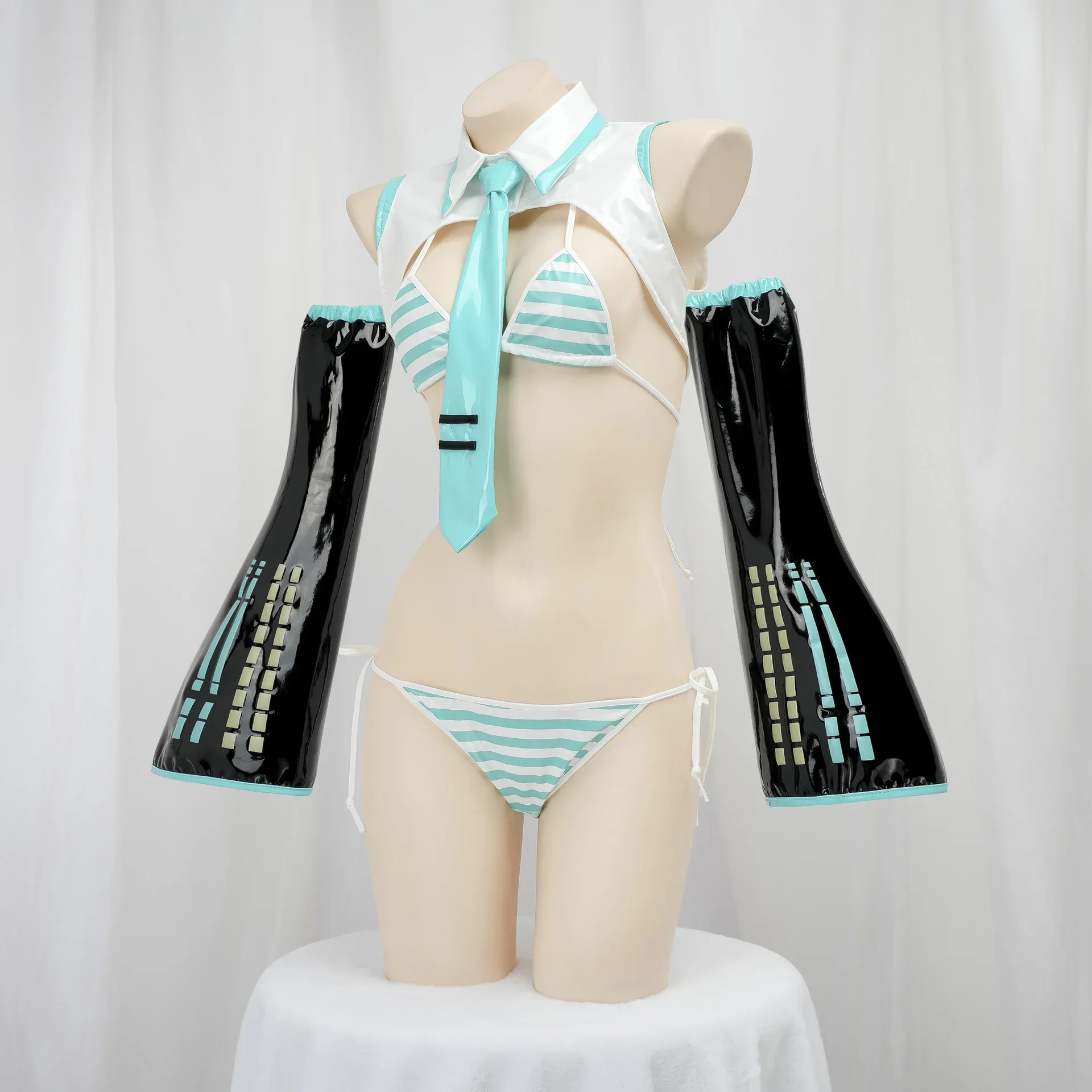 أزياء تنكرية لشخصية ميكو من ال - مراجعة Anime Cosplay Bikini وسعره