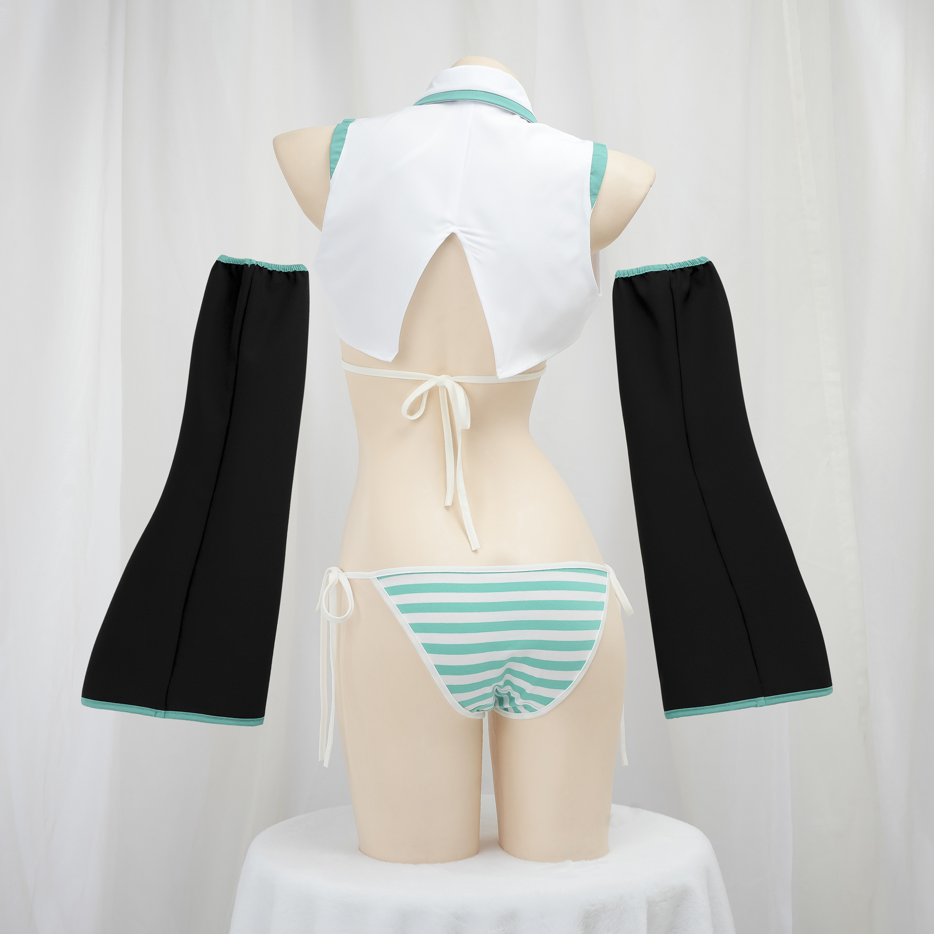 أنيمي لعبة المرأة مثير تأثيري  - مراجعة Anime Cosplay Bikini وسعره